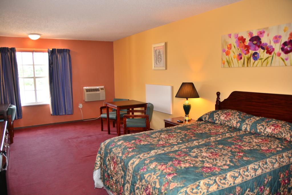 Scottish Inn And Suites Tomball Exterior foto