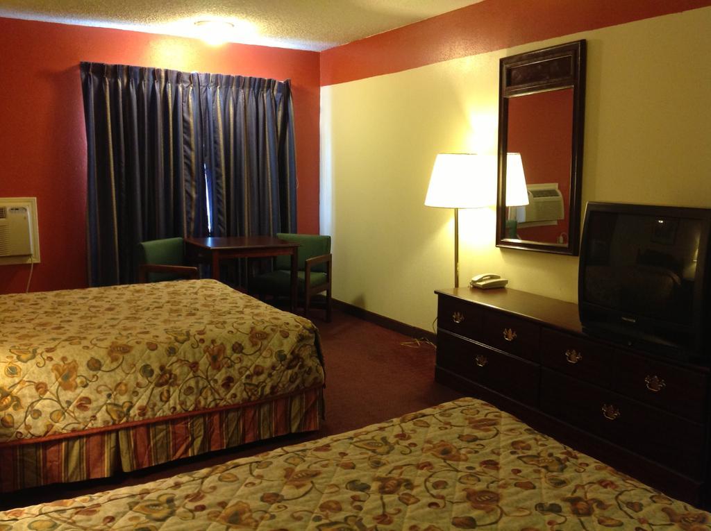 Scottish Inn And Suites Tomball Zimmer foto